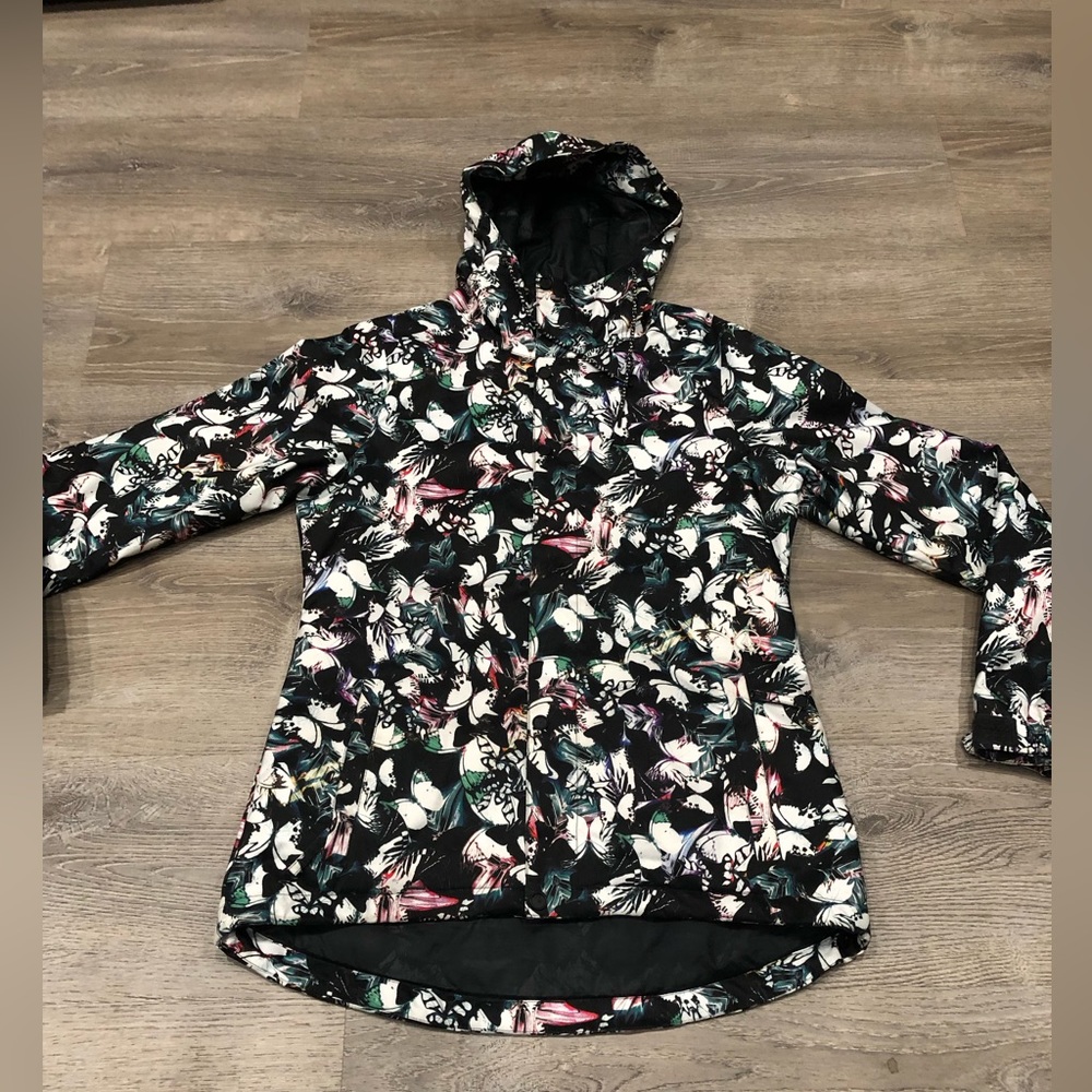 Volcom Hill 3L Gore-Tex Snowboard Jacket. Med. flutter (butterfly) collage.
